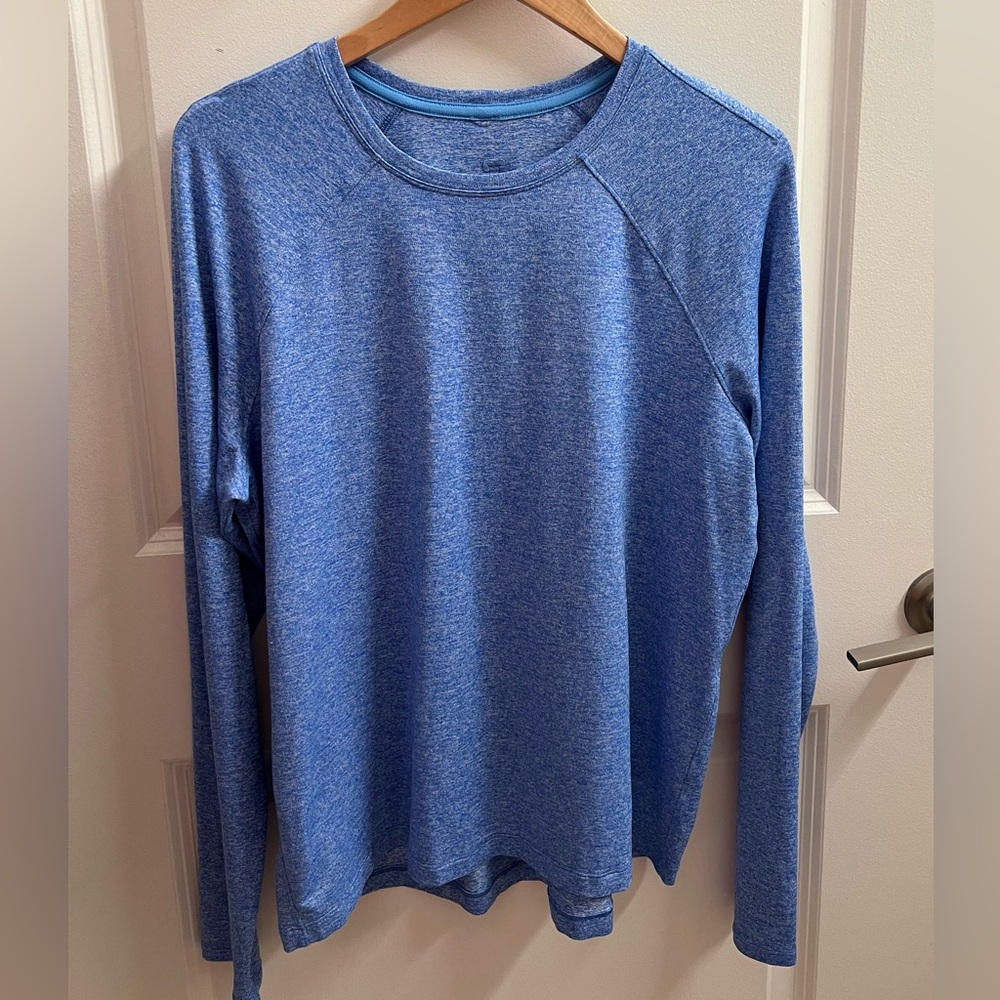 NWOT License To Train Long Sleeve (Heathered Pipe Dream Blue)